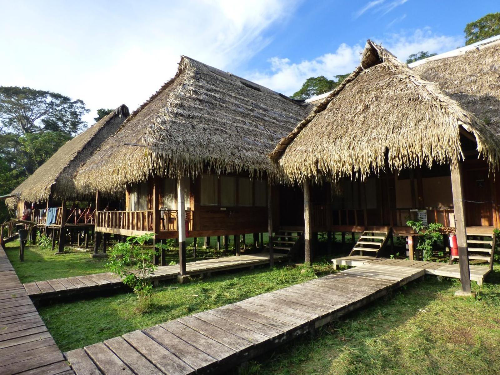 Aguas Negras River Lodge Puerto Montufar Dış mekan fotoğraf